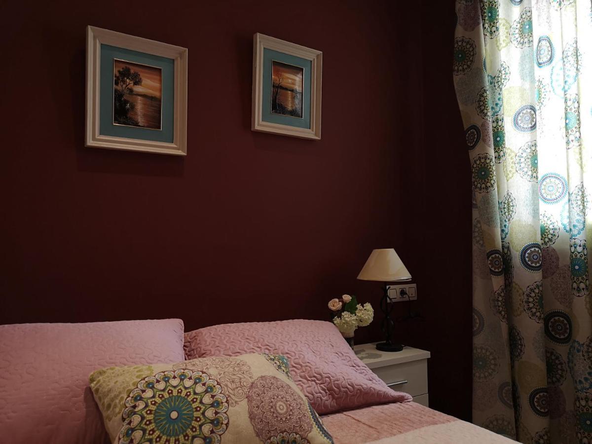 Wish Suite Jimios De Sevilla Seville Exterior photo